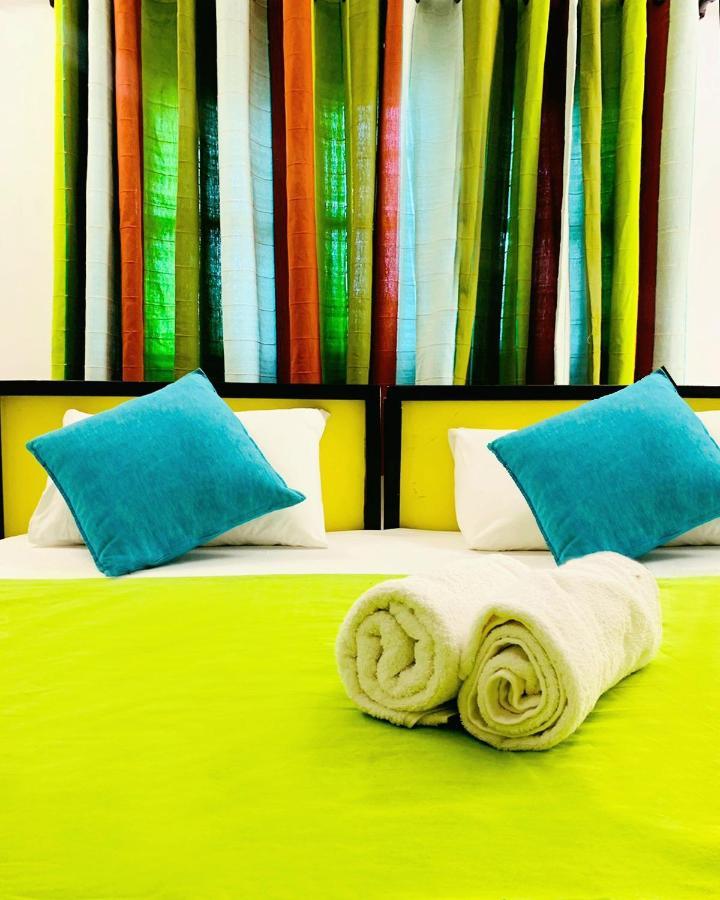 Vitamin Sea Hostel Inn Zuid-Dikwella Buitenkant foto
