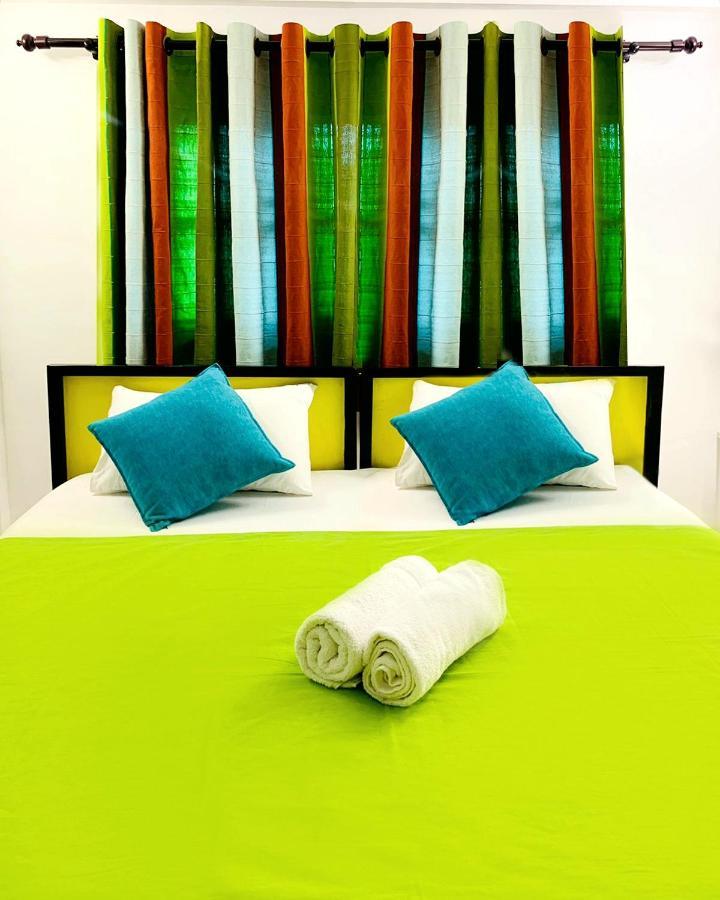 Vitamin Sea Hostel Inn Zuid-Dikwella Buitenkant foto