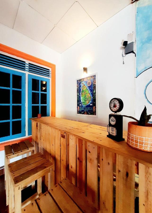 Vitamin Sea Hostel Inn Zuid-Dikwella Buitenkant foto